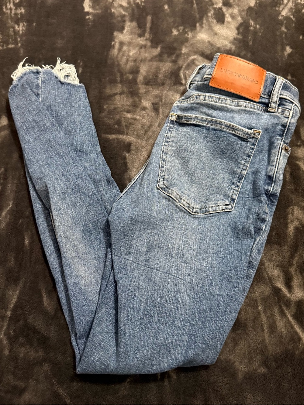Lucky Brand Women's Medium Blue Skinny Jeans with Leather Patch
